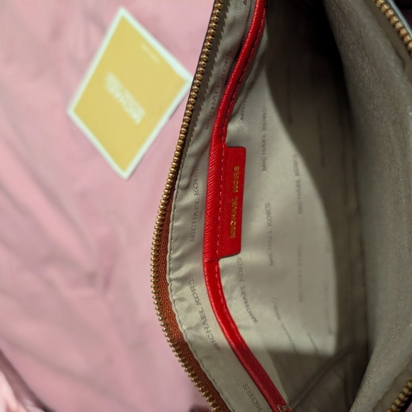 Michael Kors Burgundy Leather Wristlet/Wallet - Picture 3 of 7